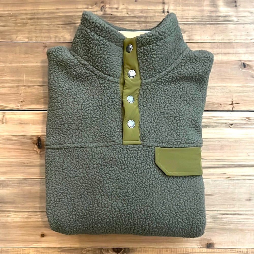 North Face green 1/4 snap sweater